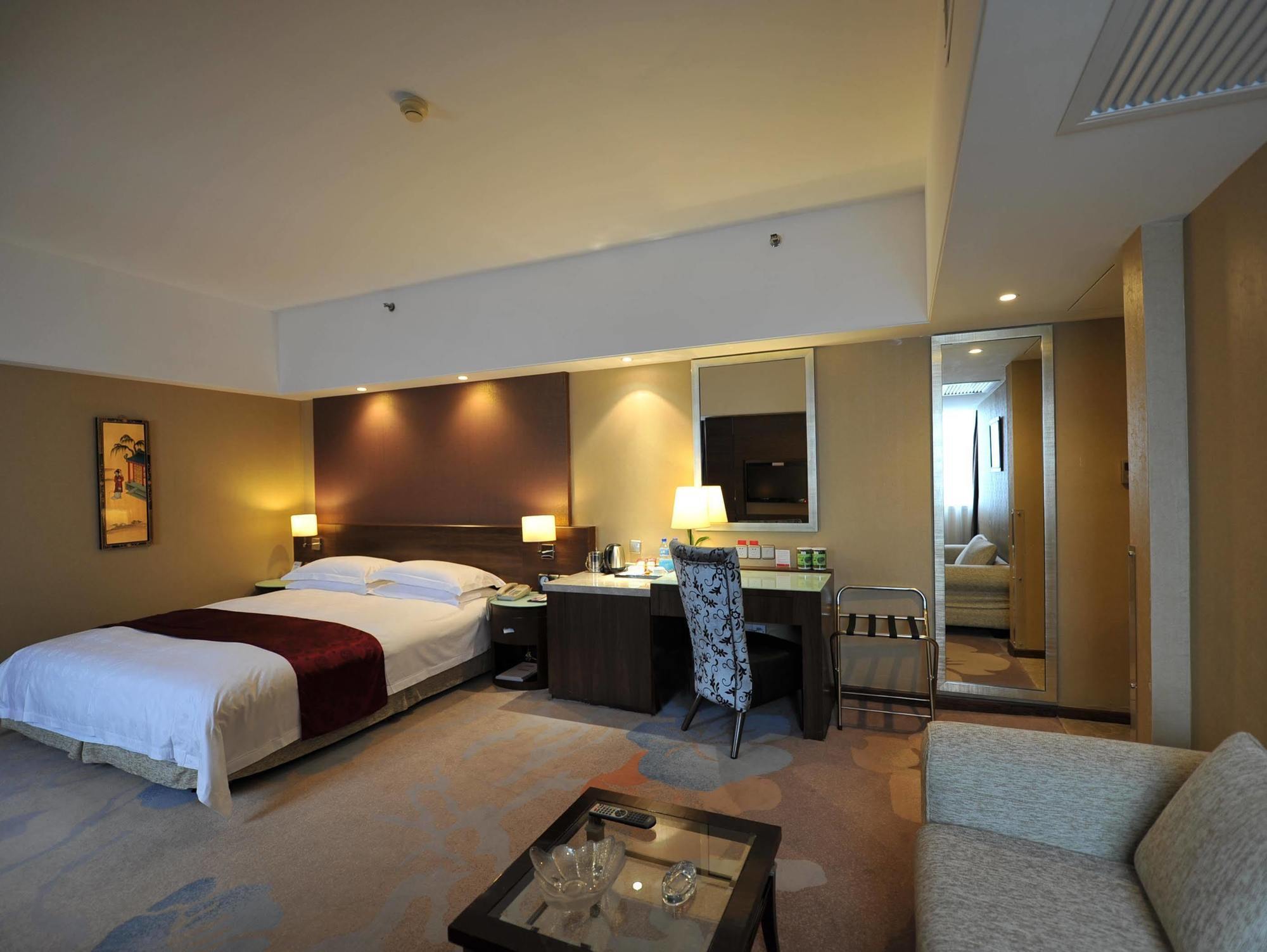 Ramada Hotel Сямынь Экстерьер фото